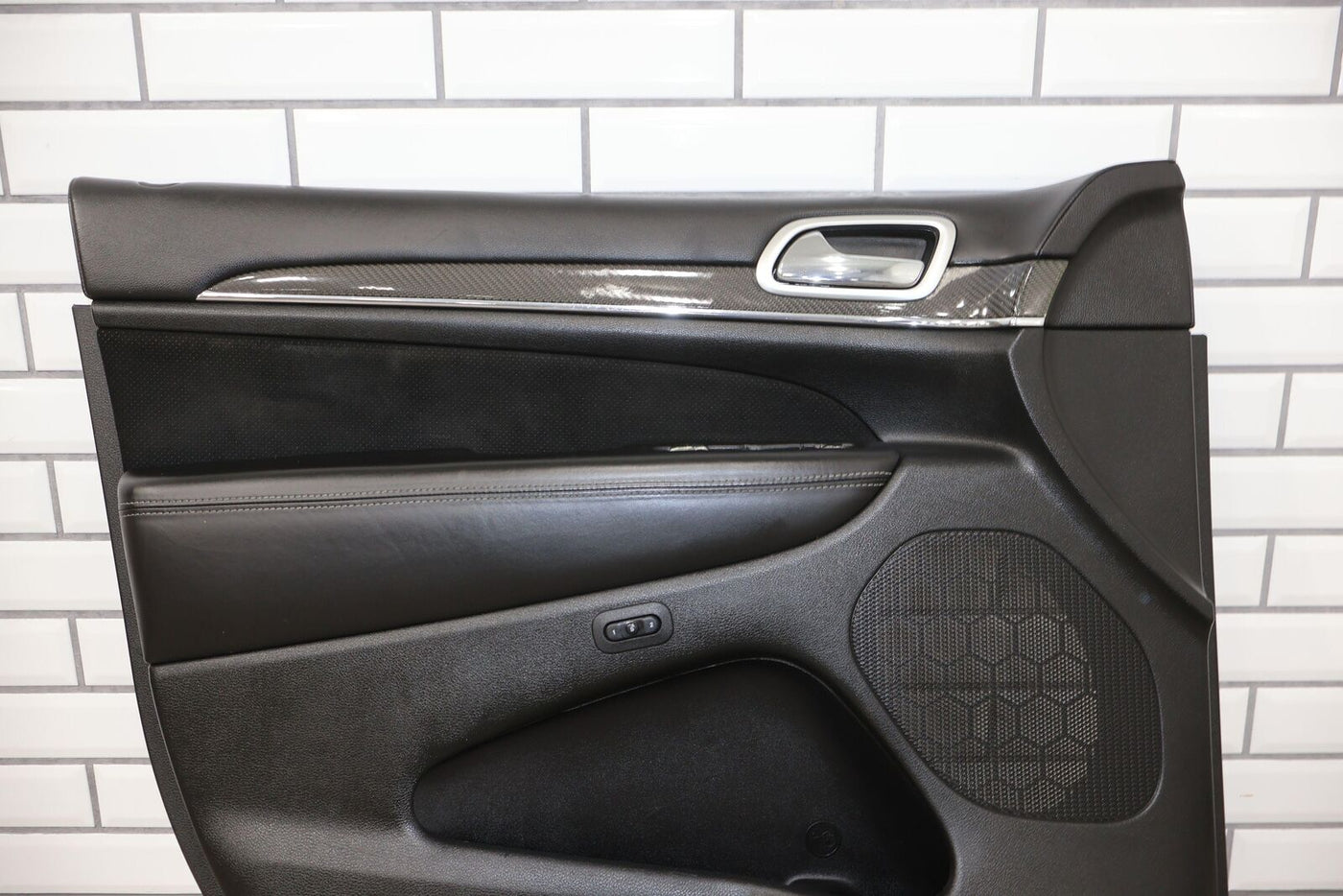 15-18 Jeep Grand Cherokee SRT8 Interior Door Trim Panels Set of 4 -Black/Carbon