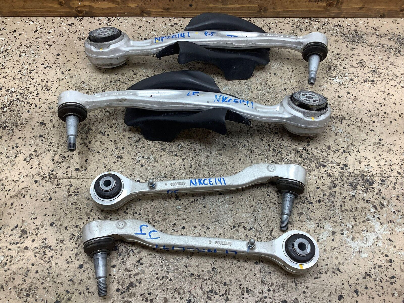 17-20 Set of LH 7 RH Front ZL1 Control Arms OEM (8.8K miles)