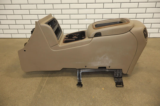 03-06 Yukon/Suburban/Silverado Center Floor Console W/Rear Audio Controls