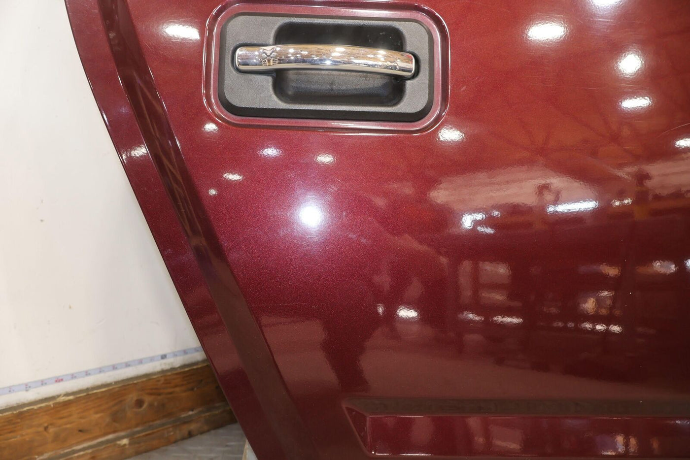 03-09 Hummer H2 Rear Right RH Door W/ Glass (Twilight Maroon 49U) See Photos