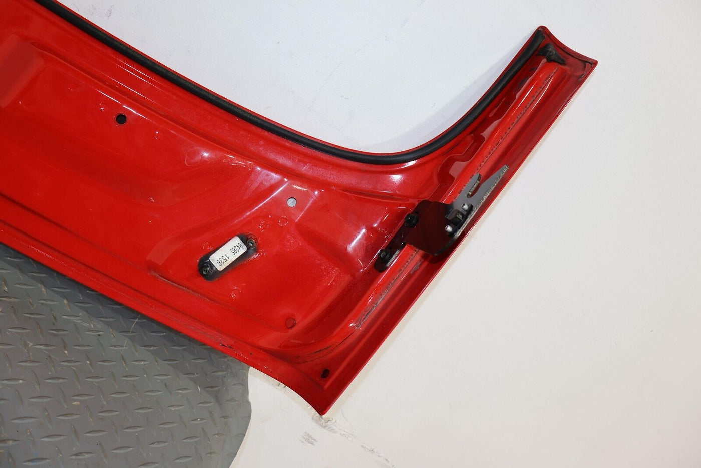 03-06 Chevy SSR Convertible Boot Cover (Redline Red 70U) No Flap/Hinges