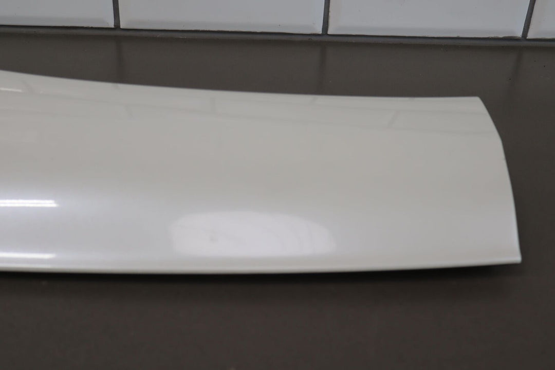 03-07 Lexus GX470 LH Left Driver Rear Quarter Panel Molding Blizzard Pearl (070)