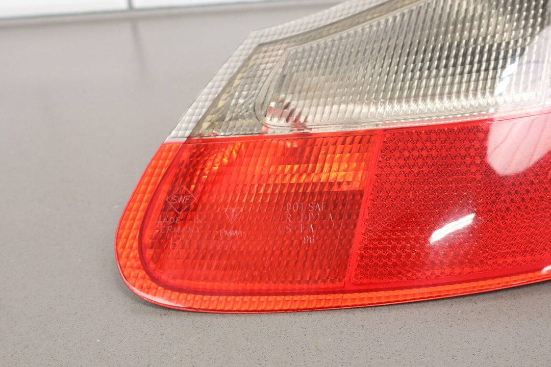 2003-2004 Porsche Boxster 986 Rear Right RH OEM Tail Light Lamp (See Photos)