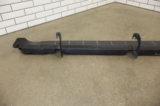 05-06 GMC Yukon XL / Suburban Black Textured OEM Running Board Set Left/Right