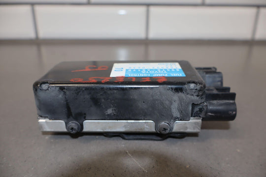 10-23 Lexus GX460 OEM Gas Fuel Pump Control Module (89570-60170)