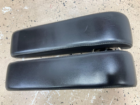 04-10 Bentley Continental GT Pair LH/RH Leather Center Console Arm Rests (Black)