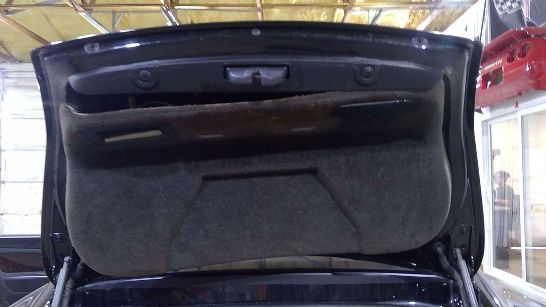 03-10 Bentley Continental GT Rear Trunk/Deck Lid W/ Spoiler (Black) See Notes