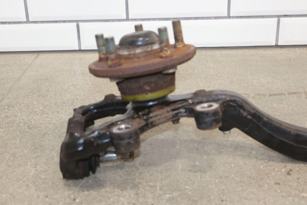 08-10 Dodge Challenger SRT-8 Front Left Spindle Knuckle W/ Hub (57K)