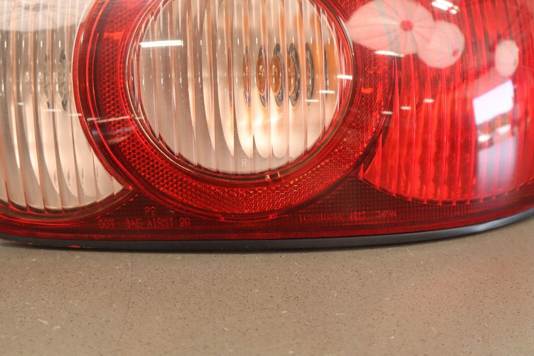 01-05 Mazda Miata NB RH Right Passenger OEM Tail Light