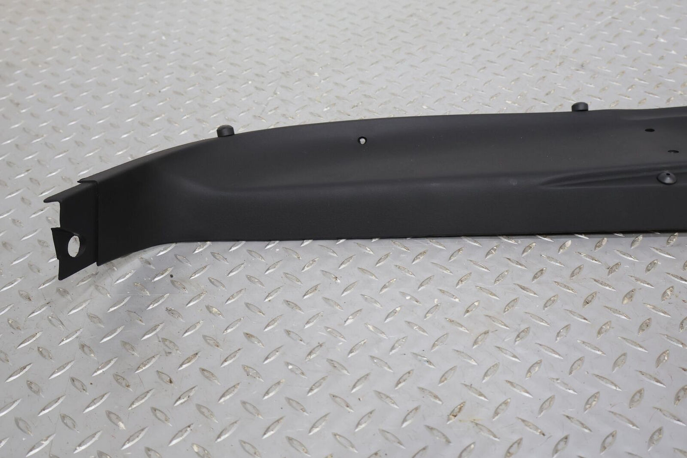 94-96 Chevy C4 Corvette Rear Hatch Interior Center Trim Panel (Black)