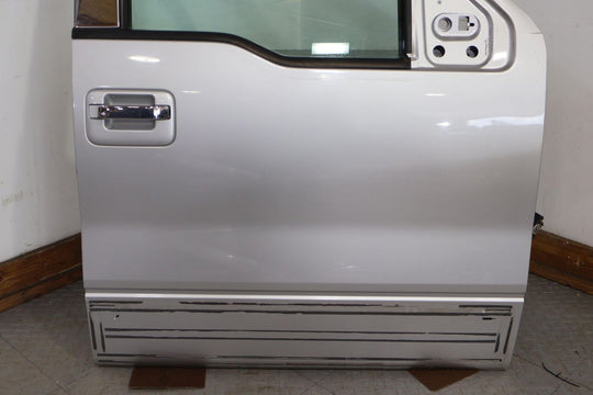 06-08 Lincoln Mark LT Crew Cab Front Right RH Door W/Glass (Silver Metallic LN)