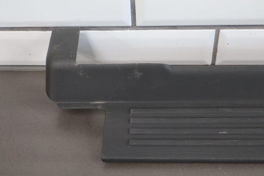 99-07 GMC Sierra Silverado Crew Cab Door Sill Plate Set (4) Dark Pewter OEM