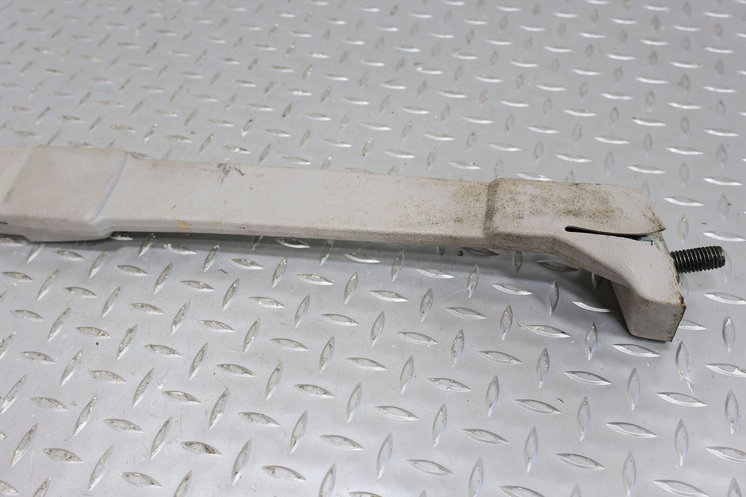 92-94 Chevy Suburban Front Right Passenger Seat Belt Retractor (Smoke Gray 13i)