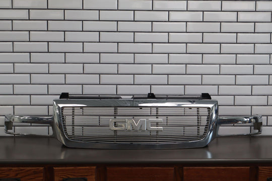 03-07 GMC Sierra 1500 OEM Chrome Grille with Billet Insert (Aftermarket)