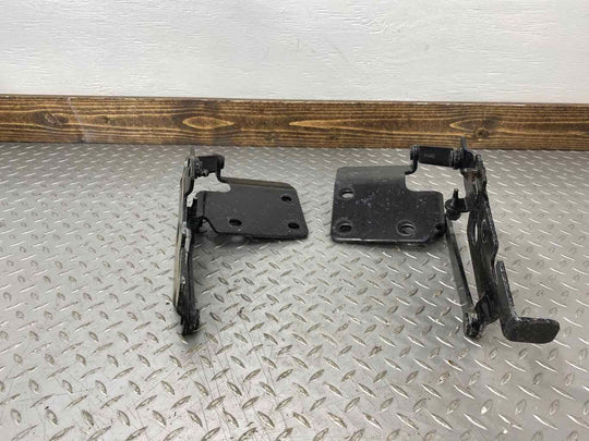 03-06 Chevy SSR Left & Right Pair of Tonneau Cover Hinges (Black 41U)