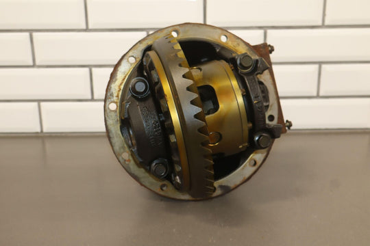 99-02 Toyota Land Cruiser Rear Carrier Differential (No Housing) 4.30 Ratio