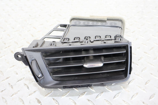 14-17 Chevy Silverado Sierra Interior Left LH Center AC Dash Vent (Black) Tested