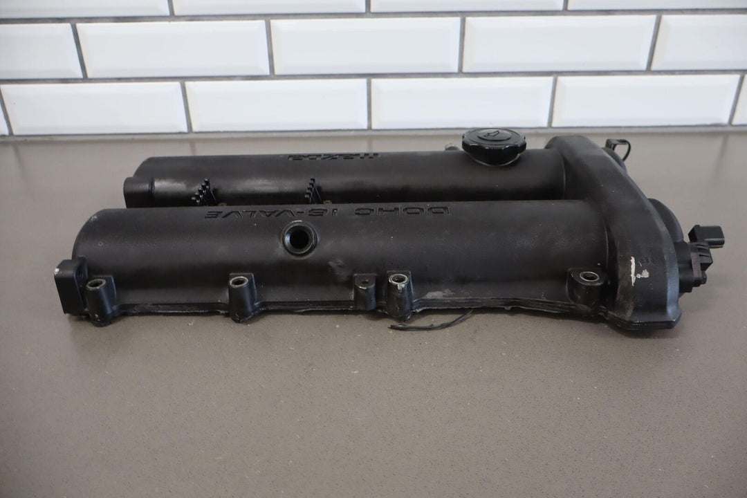 99-00 Mazda Miata NB 1.8L OEM Valve Cover