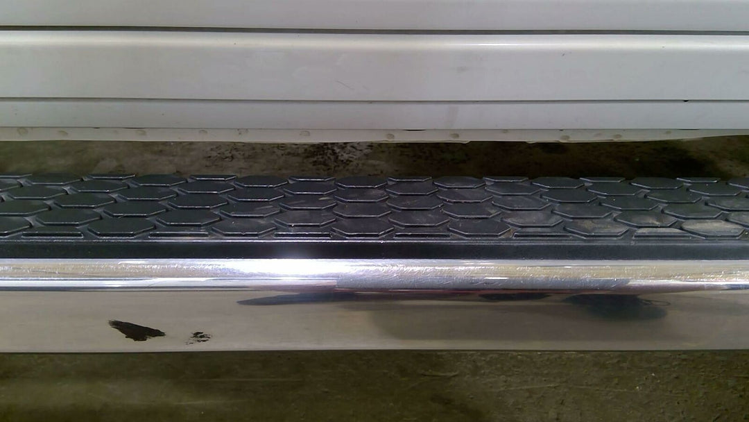 13-20 Dodge Ram 1500 Passenger Right Running Board (Chrome/ Textured Black)