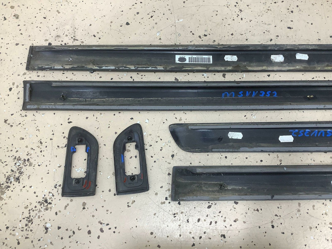 04-07 Volvo S60R Painted Molding Trim Kit (Black Sapphire Metallic)