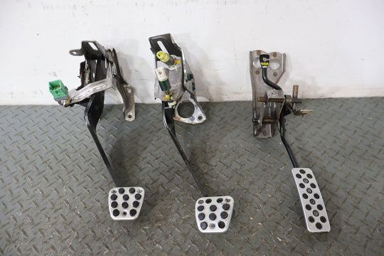 04-09 Honda S2000 AP2 OEM Manual Transmission Brake & Clutch Pedals Set