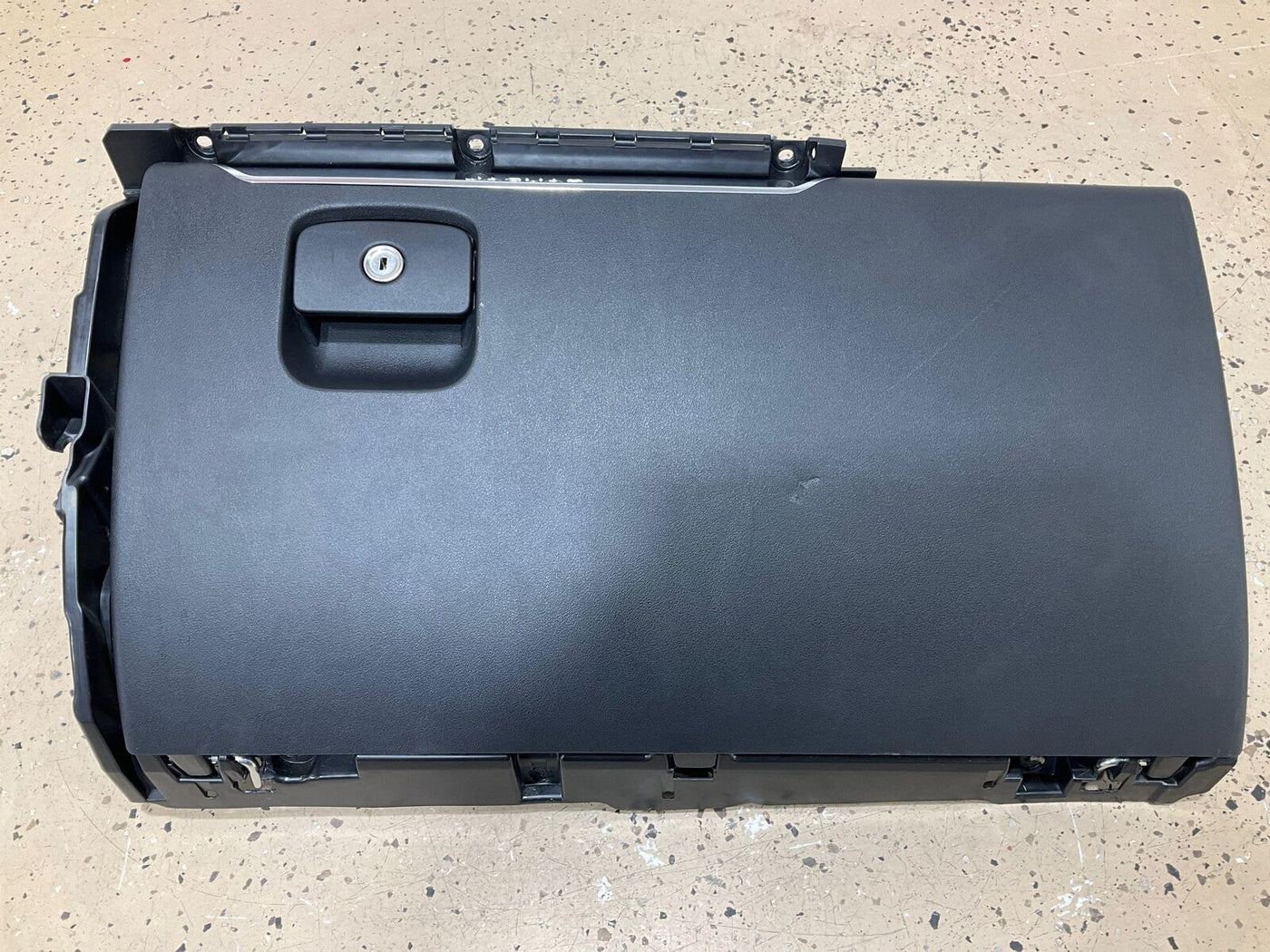 17-19 Jaguar F-Pace Interior Glove Box Compartment (Black TR50) W/O Cooling