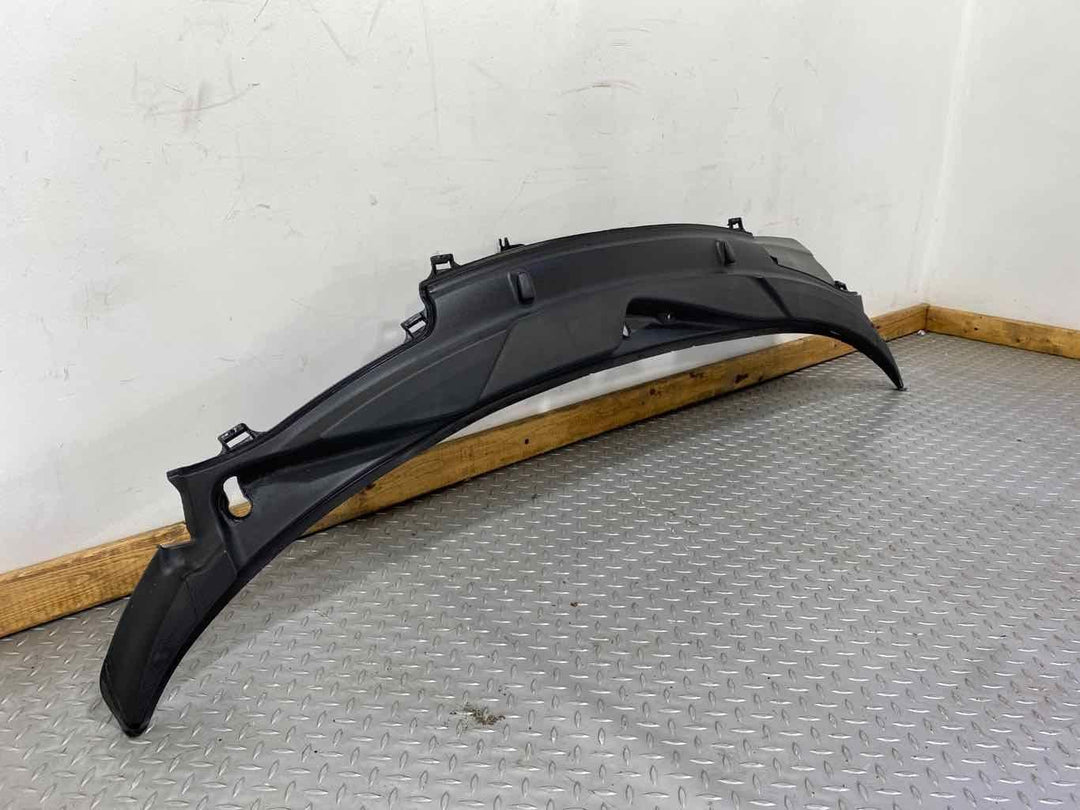 05-12 Porsche 911 Carrera 997 Front Center Cowl Vent Panel W/O Seal (Black)