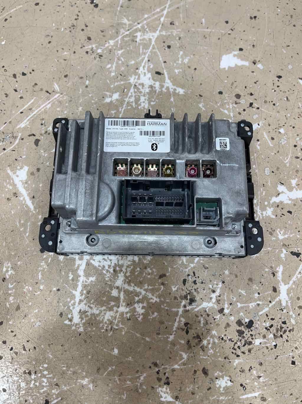 14-18 Ram 2500 3500 Jeep Cherokee 8.4" RA4 uConnect Navigation Radio 68258671AH