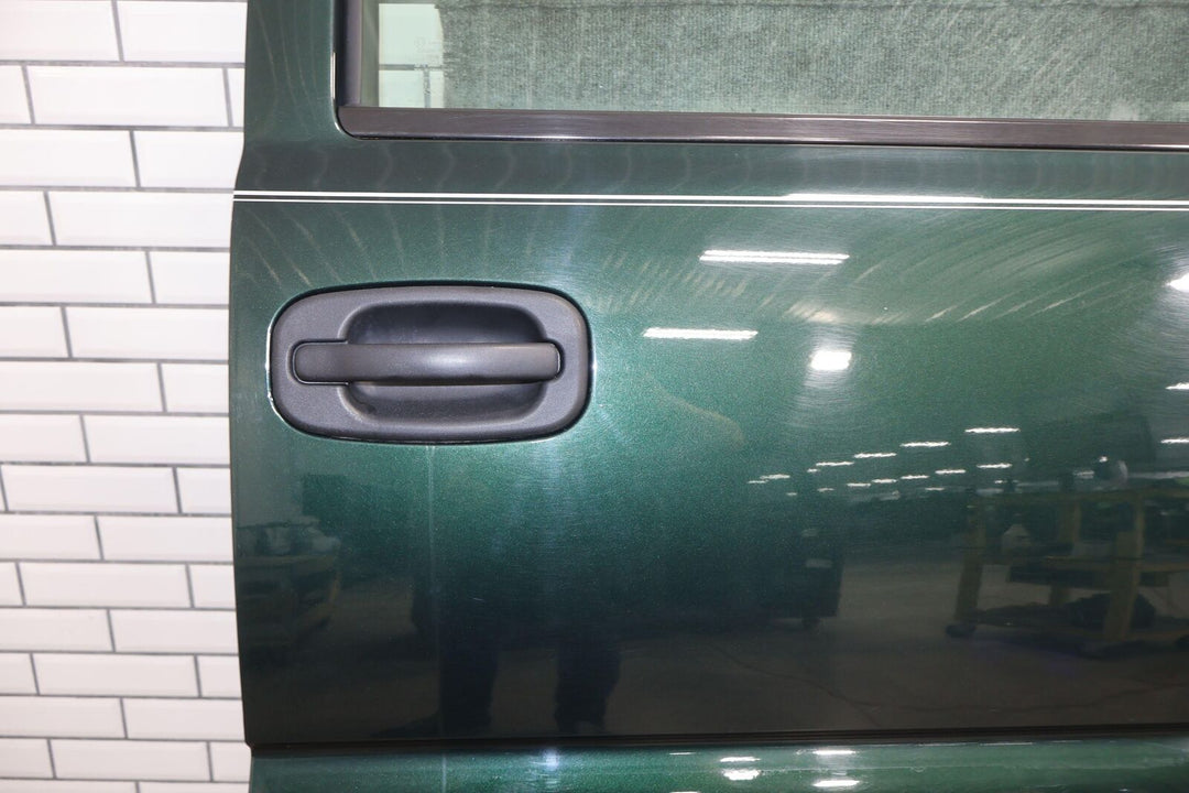 99-06 Silverado Sierra Crew Cab Front Right Electric Door W/ Glass (Dark Green)