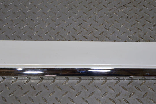 10-19 Lexus GX460 Front Left LH Exterior Door Moulding (Starfire Pearl 077)