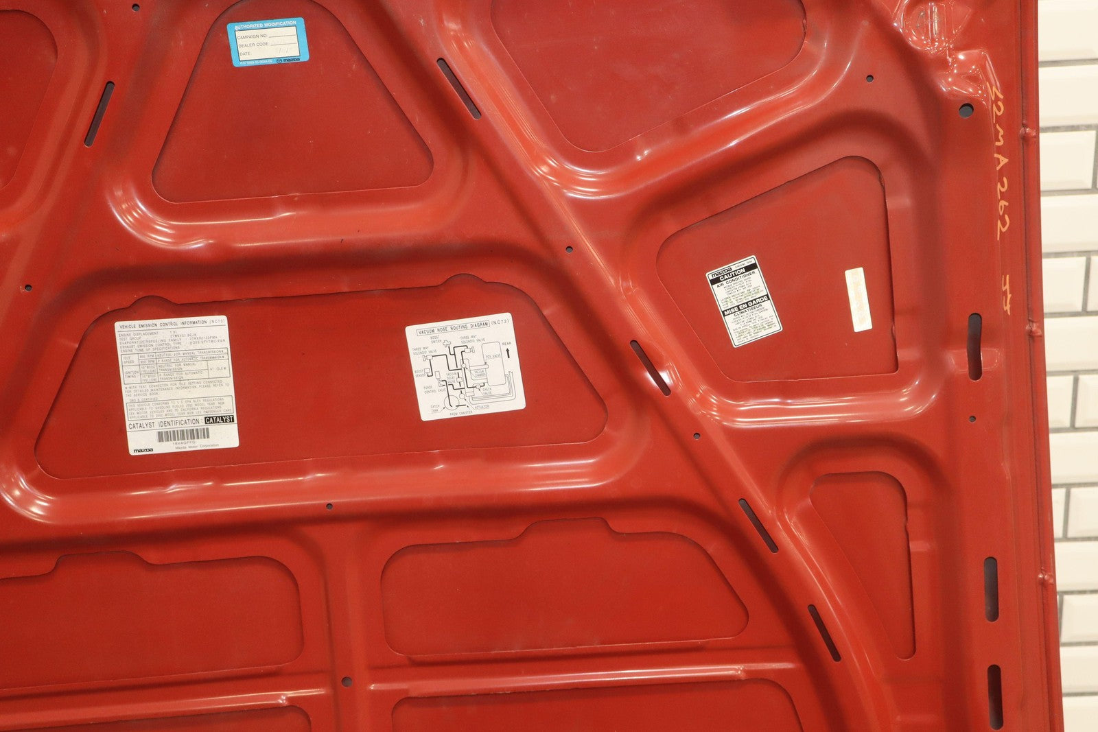 99-05 Mazda Miata NB Hood Panel (Classic Red SU) *Scratched/Dented