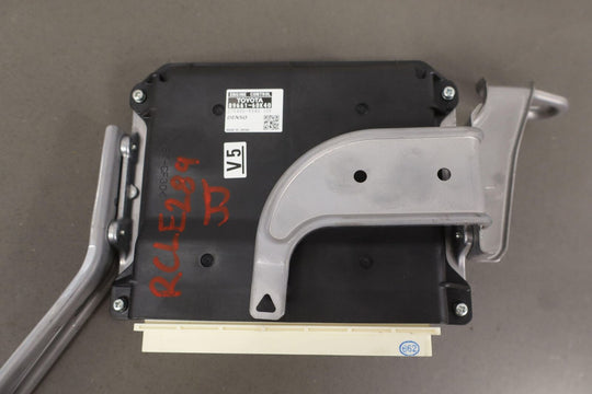 2012 Lexus GX460 4.6L (1URFE) Engine Control Module ECU OEM (89661-60K40)