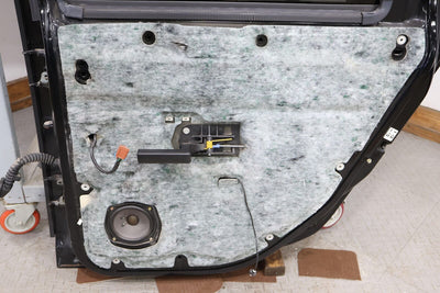 03-09 Hummer H2 Passsenger Right RH Rear Door W/Glass (Black 41U) See Notes