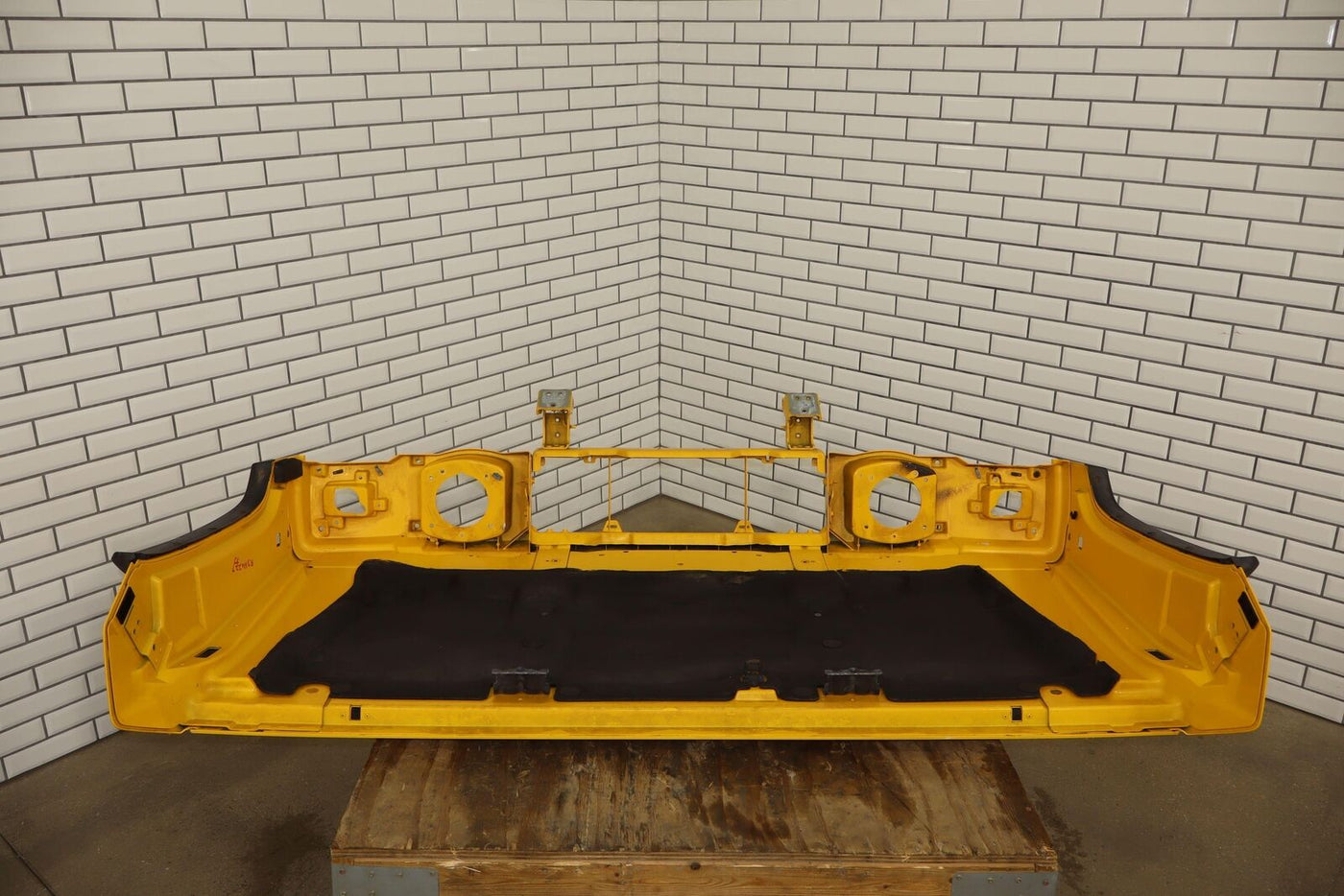 03-07 Hummer H2 Bare OEM Hood Yellow (43U) W/Attached Flares *See Photos*