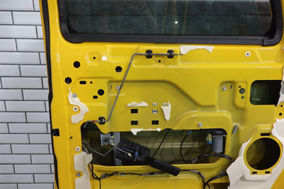 03-09 Hummer H2 Front Left Driver Door Yellow (43U) W/Window *See Photos*