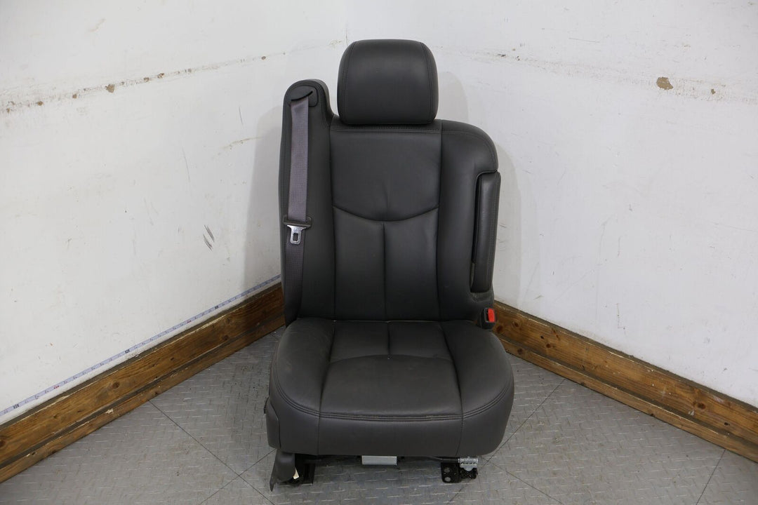 03-06 Chevy Avalanche Front Right Leather Power Seat (Dark Charcoal 692) Tested