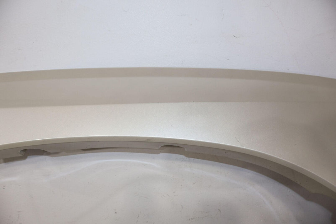 03-06 Cadillac Escalade Short WB Rear Left Quarter Panel Moulding -White Diamond