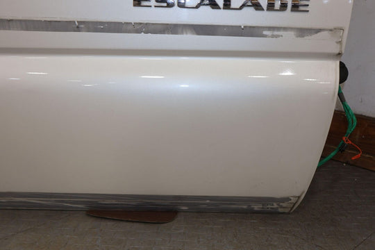 02-06 Cadillac Escalade Front Right RH Door W/Glass (White Diamond 98U) Short WB