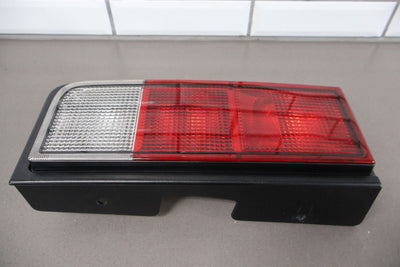 05-09 Hummer H2 Left LH Driver Tail Light Lamp OEM (SUV) Tested Quarter Mounted