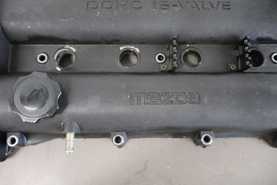 99-00 Mazda Miata NB 1.8L OEM Valve Cover