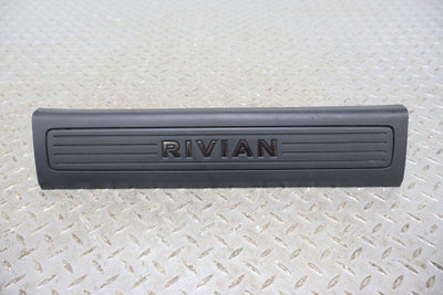 22-24 Rivian R1S LH&RH Front Interior Door Sill Entry Plates (Textured Black)