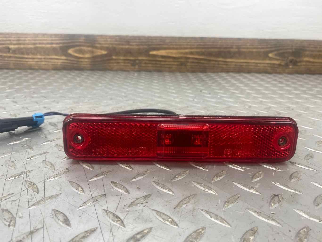 03-09 Hummer H2 Right RH Rear Red LED Side Marker Light / Lamp OEM (Tested)