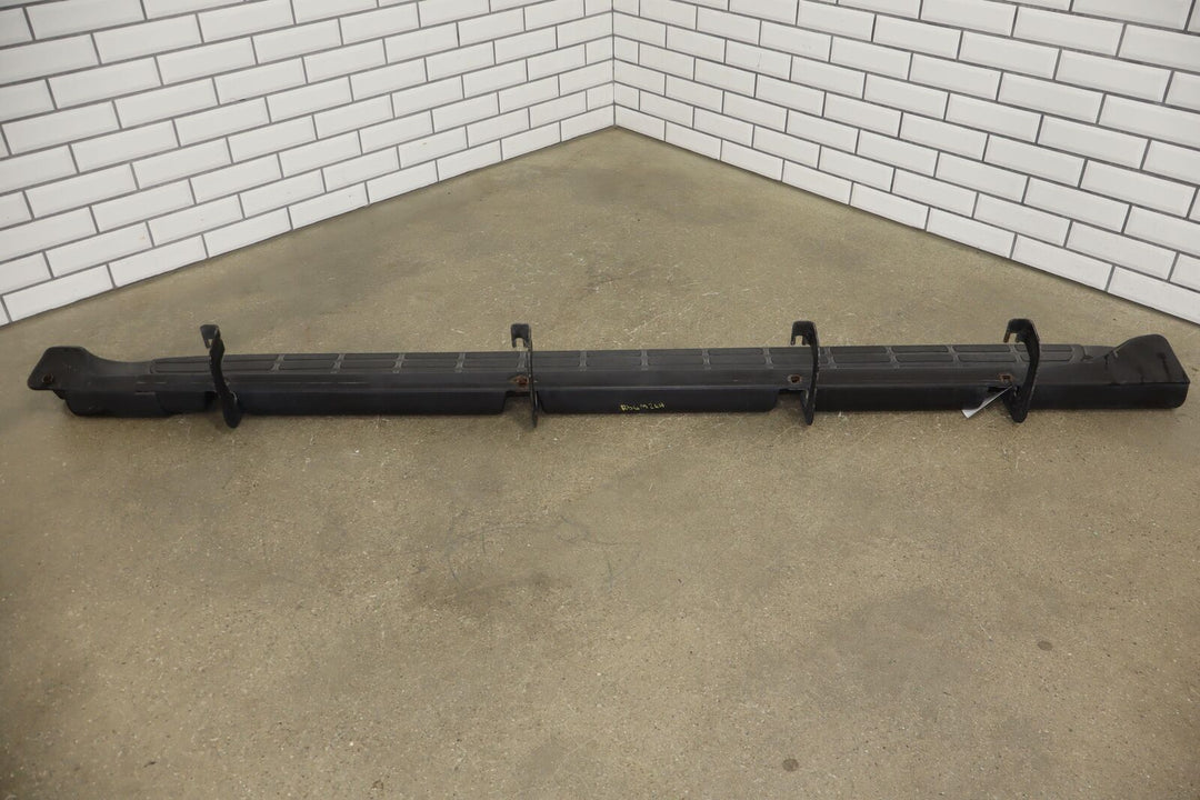 05-06 GMC Yukon XL / Suburban Black Textured OEM Running Board Set Left/Right