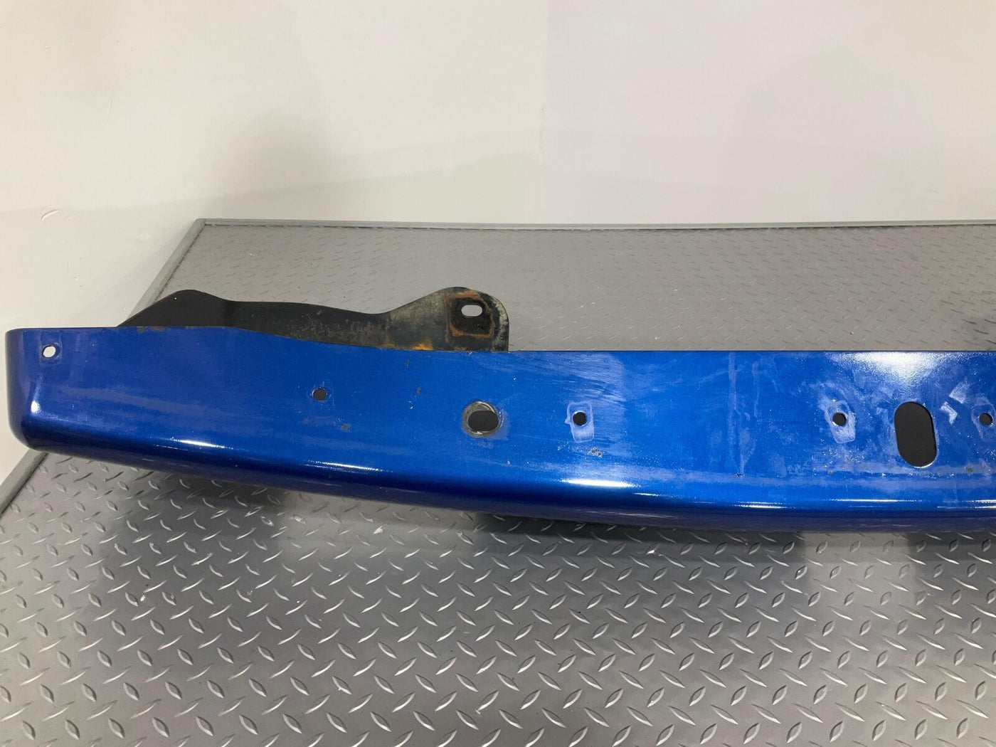 03-09 Hummer H2 Front Metal Bumper BARE (Arrival Blue Metallic 91U)