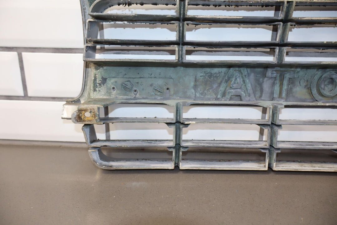 91-94 Toyota Land Cruiser Upper Grille *Peeling/Weathered See ALL Photos*