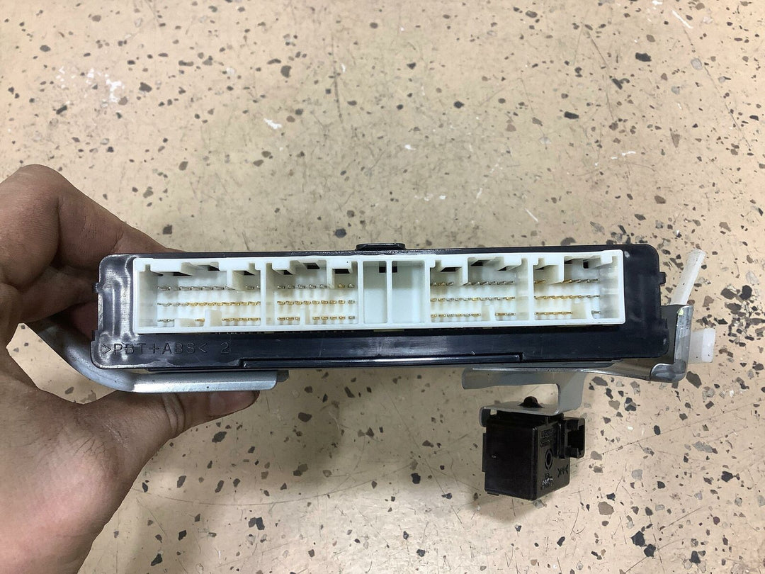 03-09 Lexus GX470 Anti Lock Brake ABS TRC VSC Control Module (89540-60300)