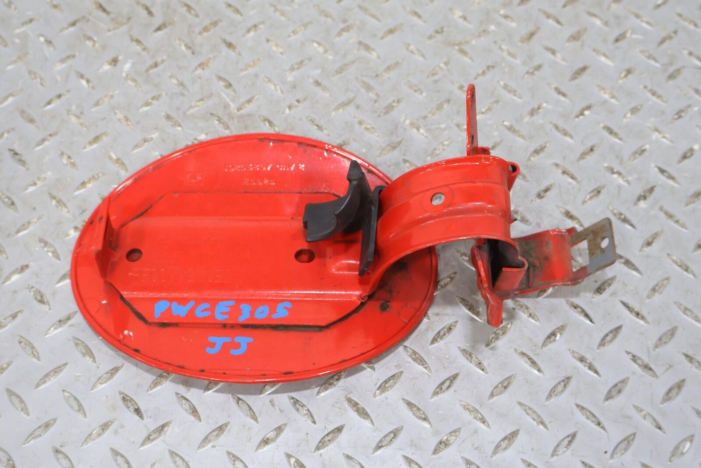 97-04 Chevy C5 Corvette Gas Fuel Tank Filler Door (Torch Red 70U) Solid Mount