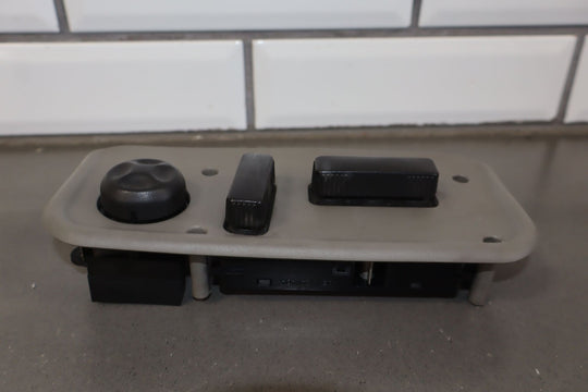 https://i.ebayimg.com/00/s/MTA2N1gxNjAw/z/KIkAAeSwHHhp0TIl/$_57.JPG?set_id=8800005007