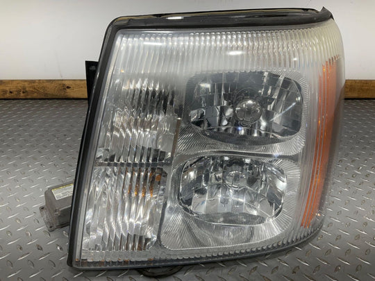 03-06 Cadillac Escalade Left LH Driver Headlamp Headlight (Tested) Light Haze