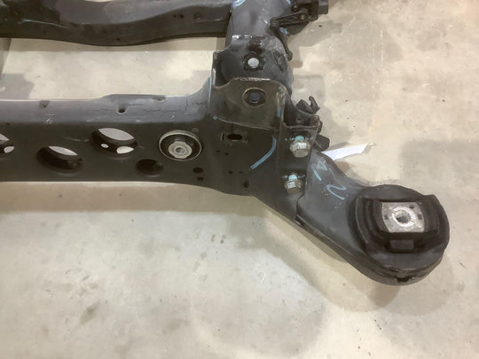 14-16 Mercedes GL450 X166 BARE Rear Undercarriage Crossmember Subframe